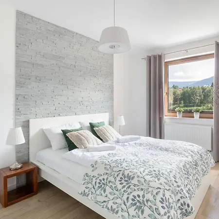 Blue And Beige With Mountain View And Parking By Renters شقة *